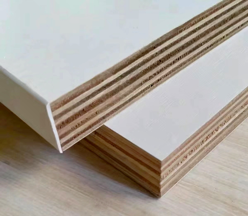 Melamine coated plywood